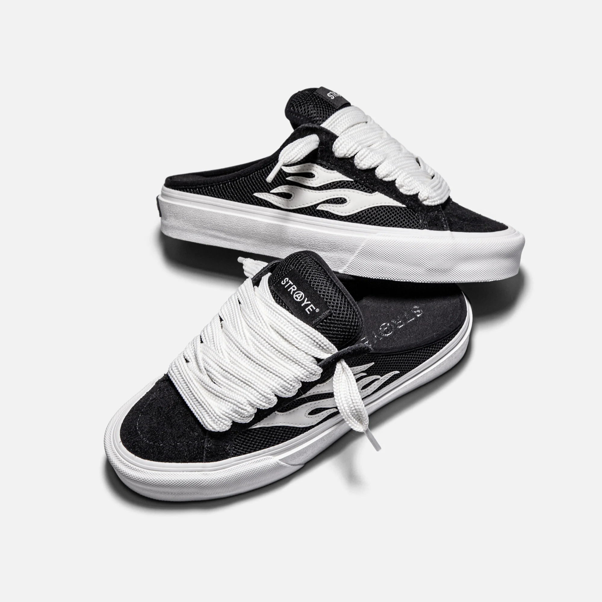 LOGAN MULE - BLACK - Image 2